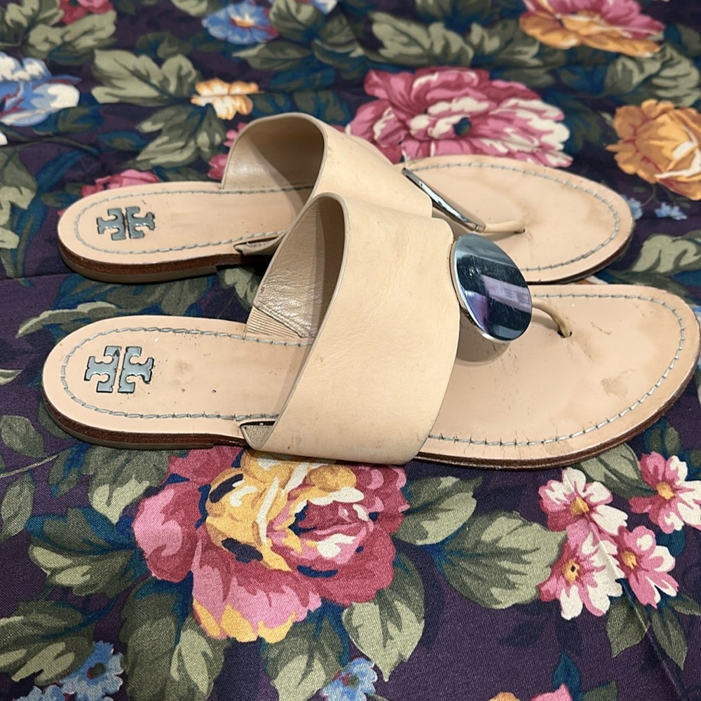 Tory Burch - Picture 5 of 7